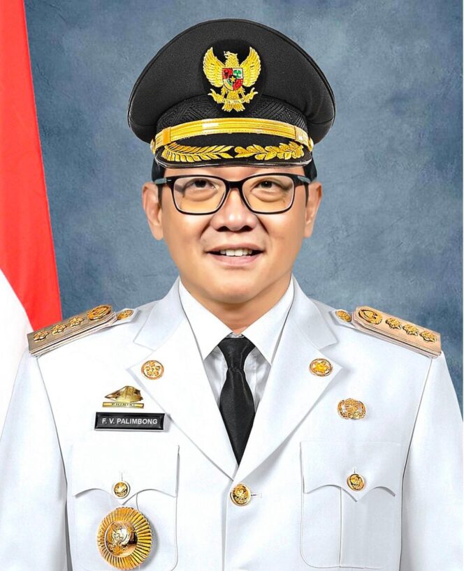 
					(Foto Dok). Bupati Toraja Utara, Frederik Victor Palimbong