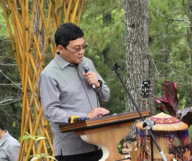 
					(Foto Dok). Dedi Palimbong, Bupati Toraja Utara