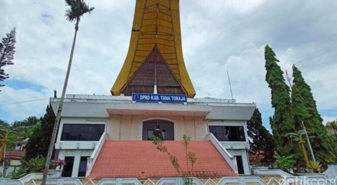 
					Pajak Kendaraan tak Maksimal, DPRD Tator Usul Sosialisasi Balik Nama Lebih Gencar