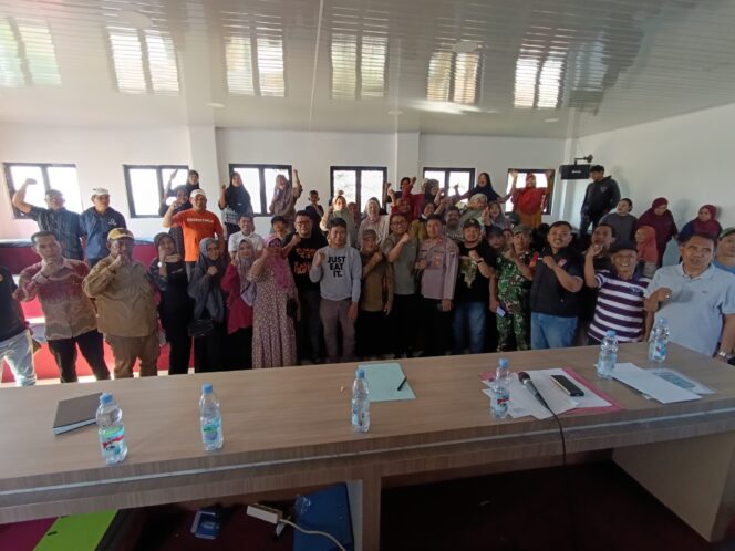 
					Pedagang di Bantaran Kanal Jongaya dan Pabaeng-baeng Siap Direlokasi ke Dalam Pasar