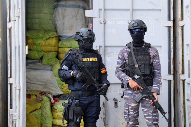 
					Bea Cukai Gagalkan Penyelundupan Ballpress Rp6,5 Miliar, Hasil Penyelundupan