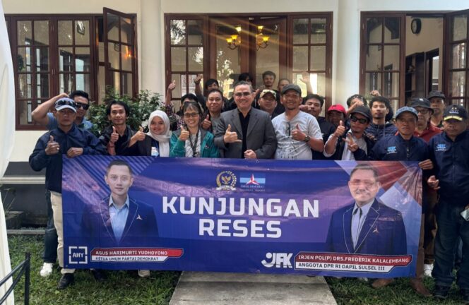 
					Pariwisata Toraja Mendunia, Frederik Kalalembang Gandeng Media dan Diskusi Santai saat Reses