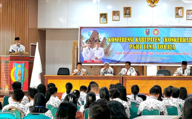 
					PGRI Tana Toraja Gelar Konkerkab I, Dr Basri: Organisasi Guru Harus Jadi Solusi dan Garda Terdepan