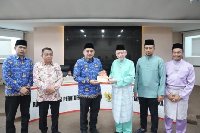 
					Wali Kota Makassar terima delegasi dari Malaysia