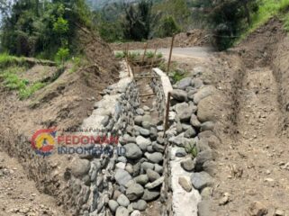 Proyek rekontruksi jalan poros Palesan - Buakayu (Ist)