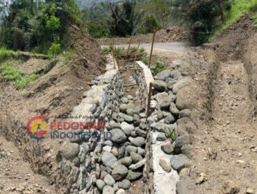 Proyek rekontruksi jalan poros Palesan - Buakayu (Ist)