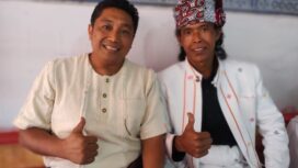 Foto: Dr. Kristian H.P Lambe bersama Tokoh adat Sam Barumbun