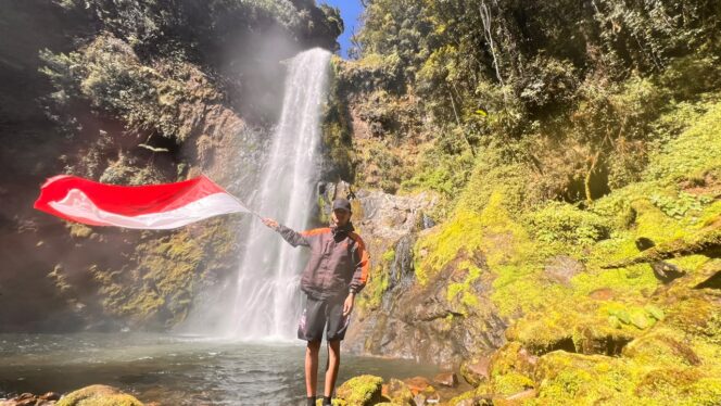 
					Sarambu Tonapa, Pesona Tersembunyi di Salu Baruppu Toraja Utara