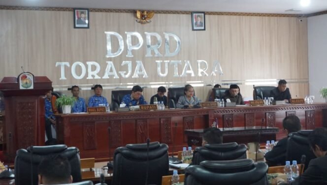 
					DPRD Toraja Utara Gelar Paripurna: Bahas Ranperda Aset Daerah hingga Perlindungan Hak Disabilitas